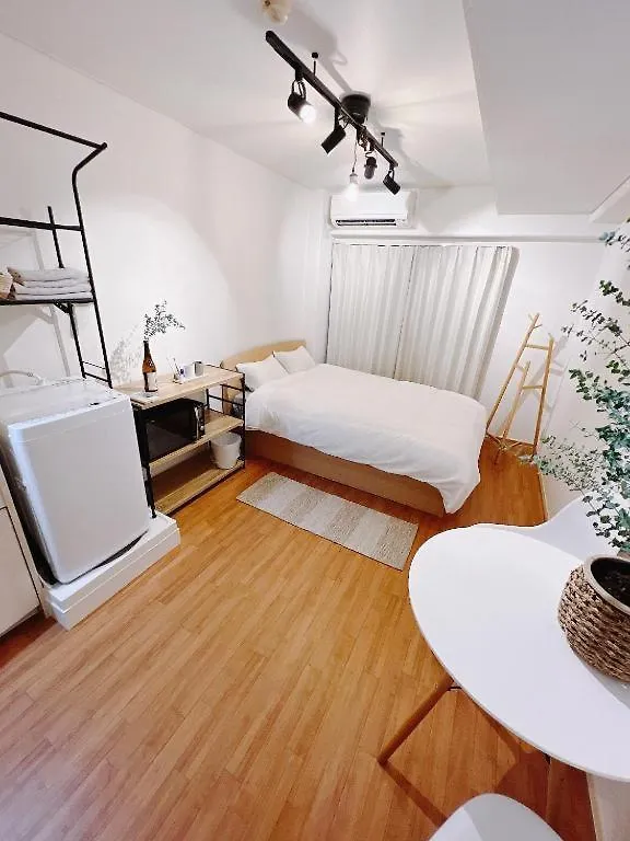 新宿館新宿三丁目shinjukusancome 小春日和東京民宿 Doubleroom Tokyo 0*,  Japan