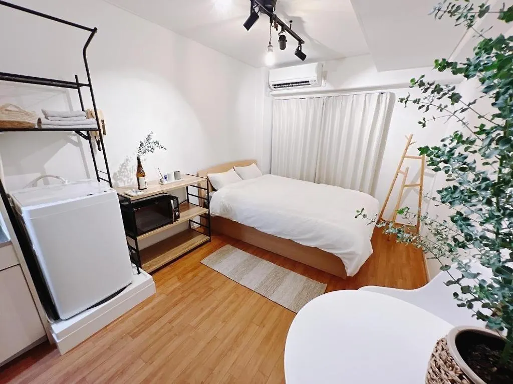 新宿館新宿三丁目shinjukusancome 小春日和東京民宿 Doubleroom Tokyo Japan